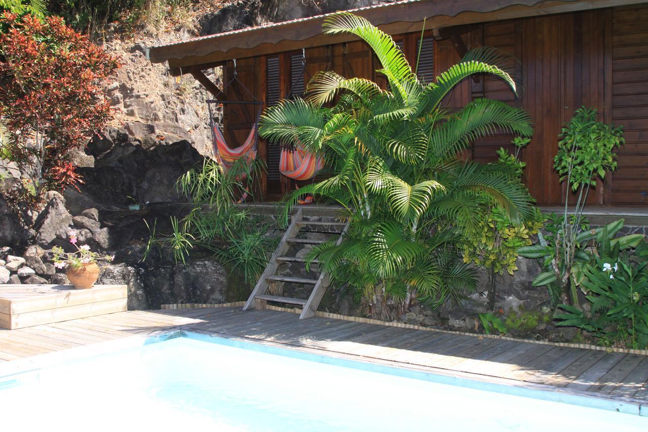 Ali-Nais Location Bed and Breakfast Deshaies Exteriör bild